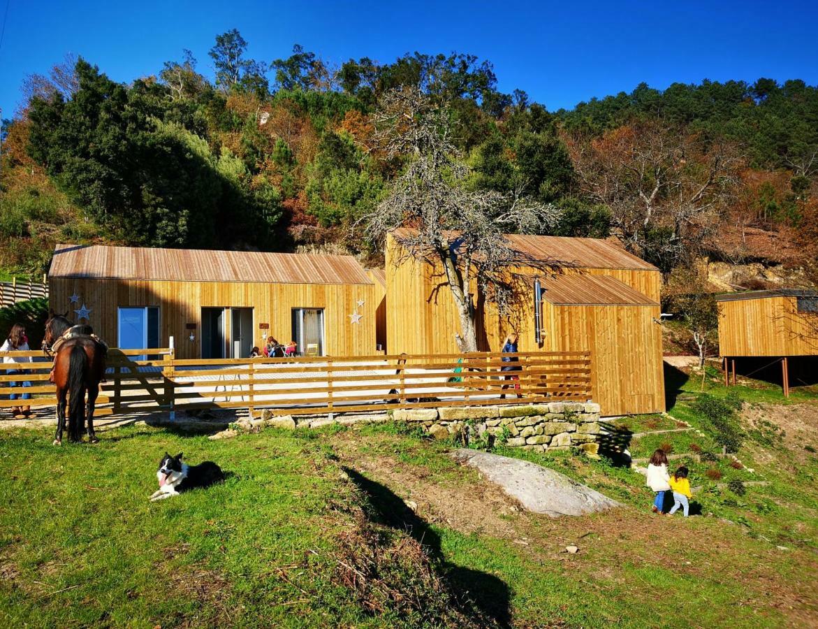 Aloia Nature, Alojamiento Forestal Tui Exterior foto