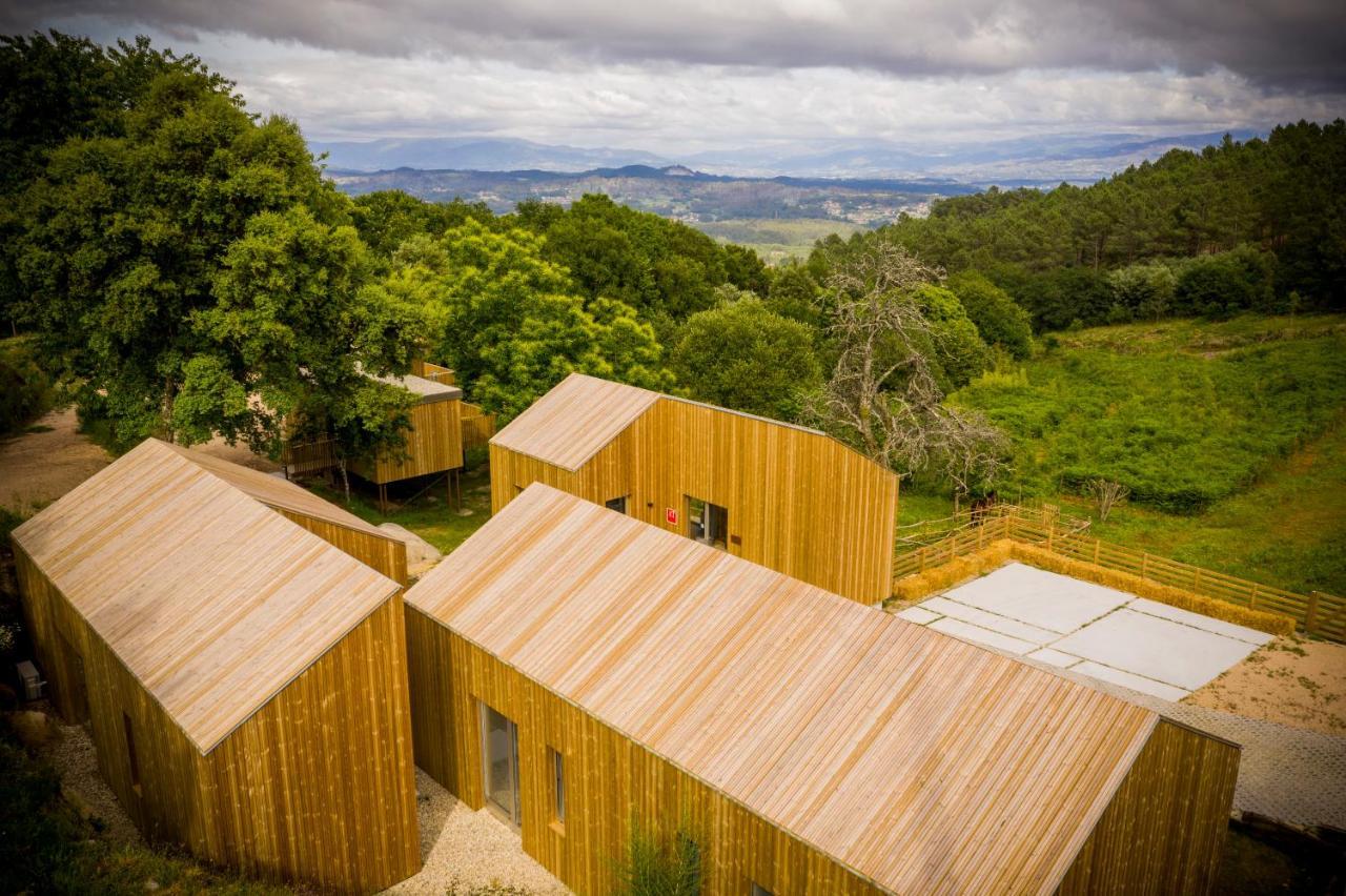 Aloia Nature, Alojamiento Forestal Tui Exterior foto